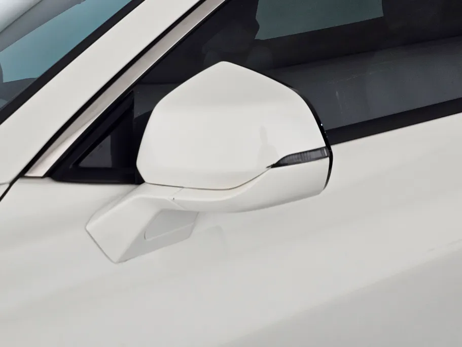 2023 Ford Taurus Trend 