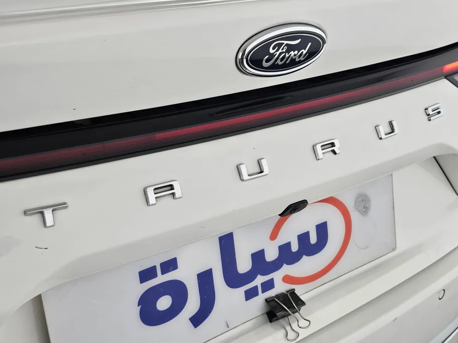 2023 Ford Taurus Trend 