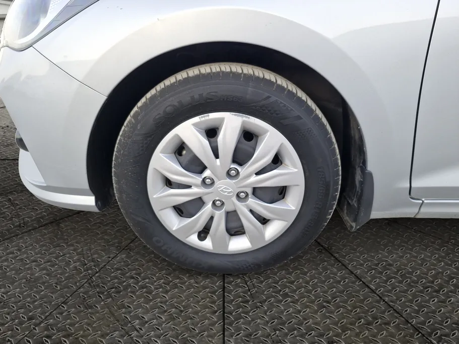 2022 Hyundai Accent Smart 