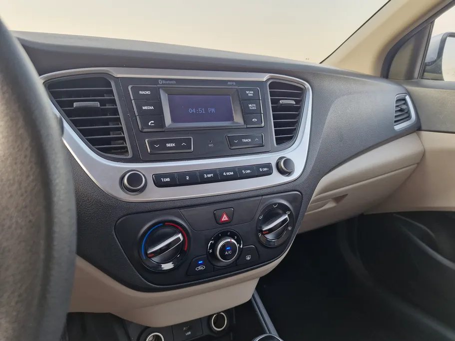 2022 Hyundai Accent Smart 