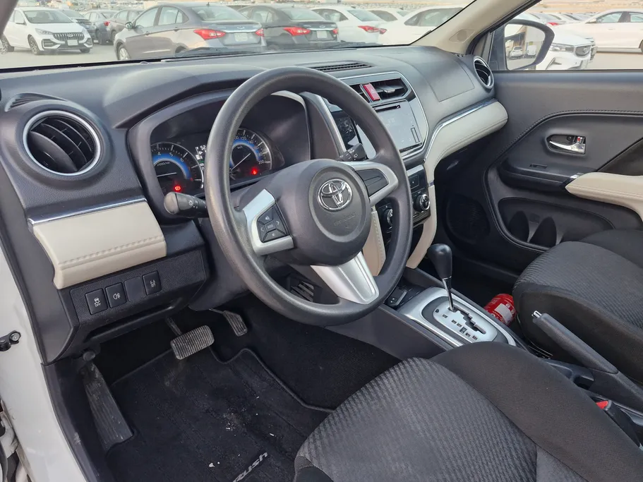 2023 Toyota Rush STD 