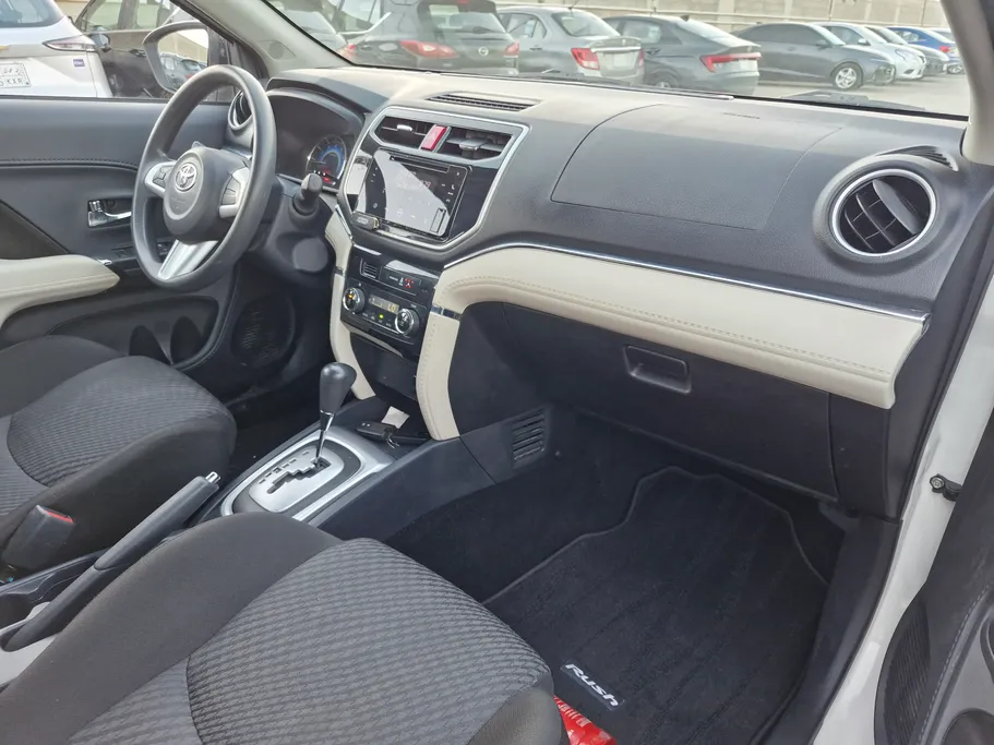 2023 Toyota Rush STD 