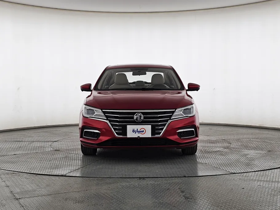 ام جي 5 LUX 2023 