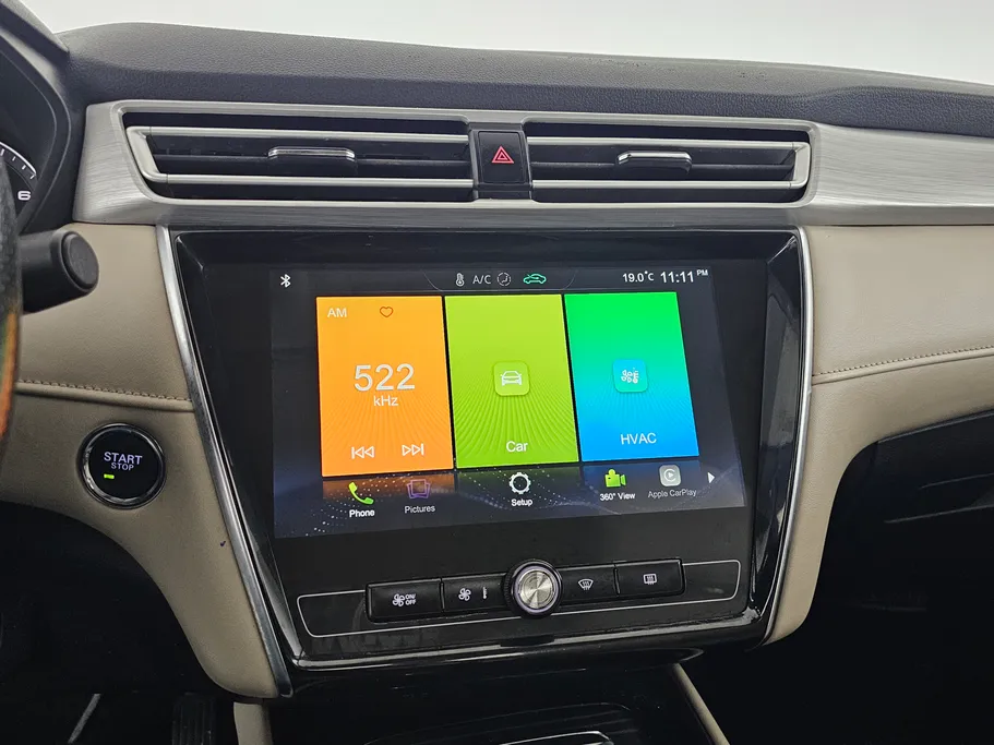 ام جي 5 LUX 2023 