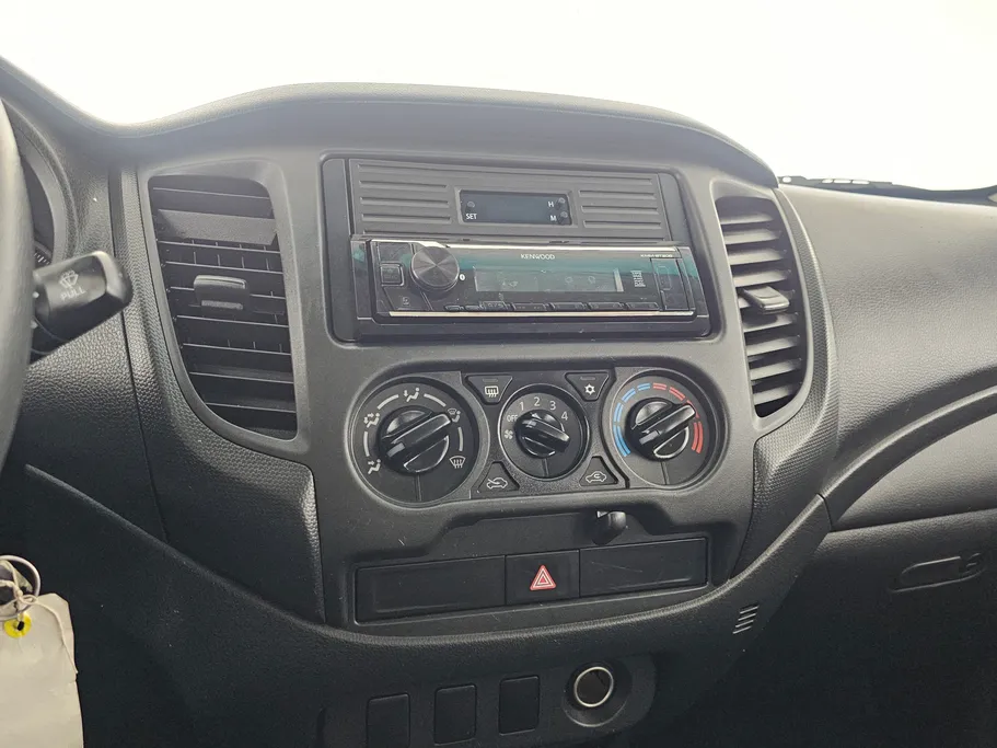 2021 Mitsubishi L200 DC 4x2 Diesel 