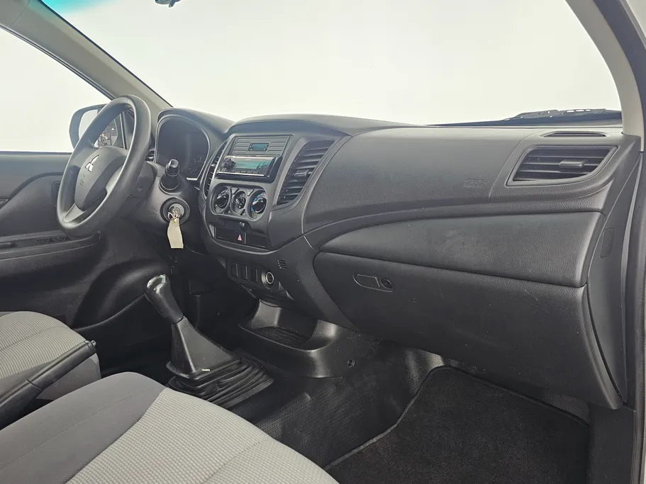 2021 Mitsubishi L200 DC 4x2 Diesel 