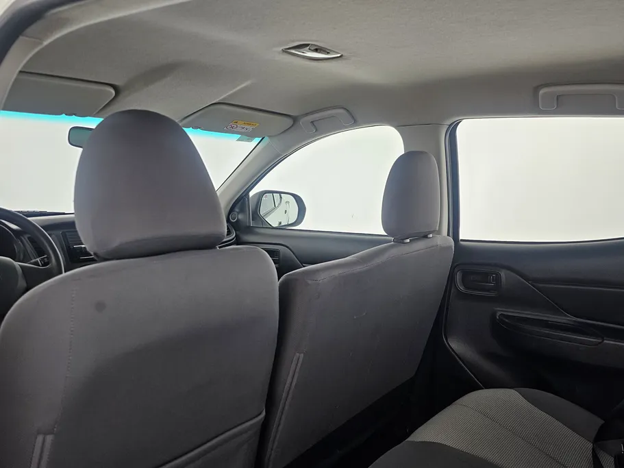 2021 Mitsubishi L200 DC 4x2 Diesel 