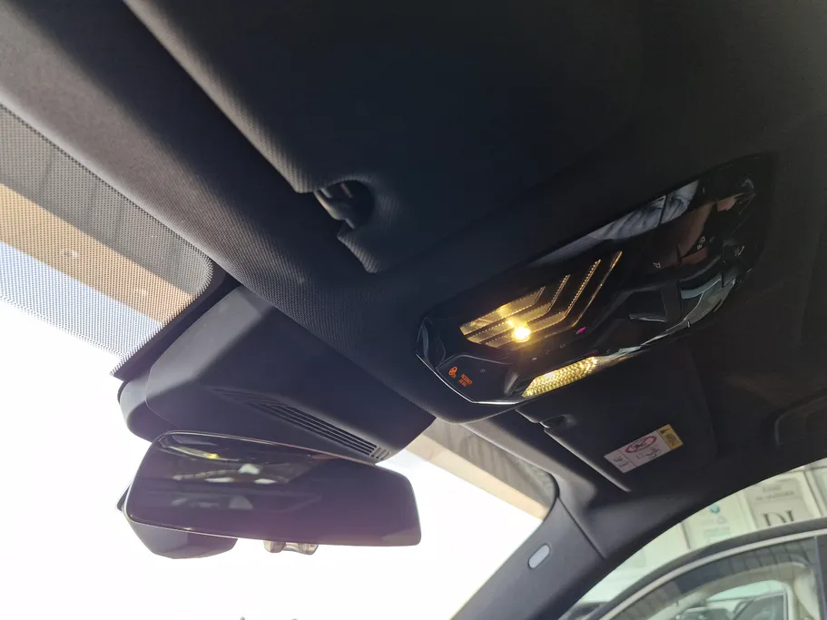 بي ام دبليو الفئة السابعة 735i 2023 