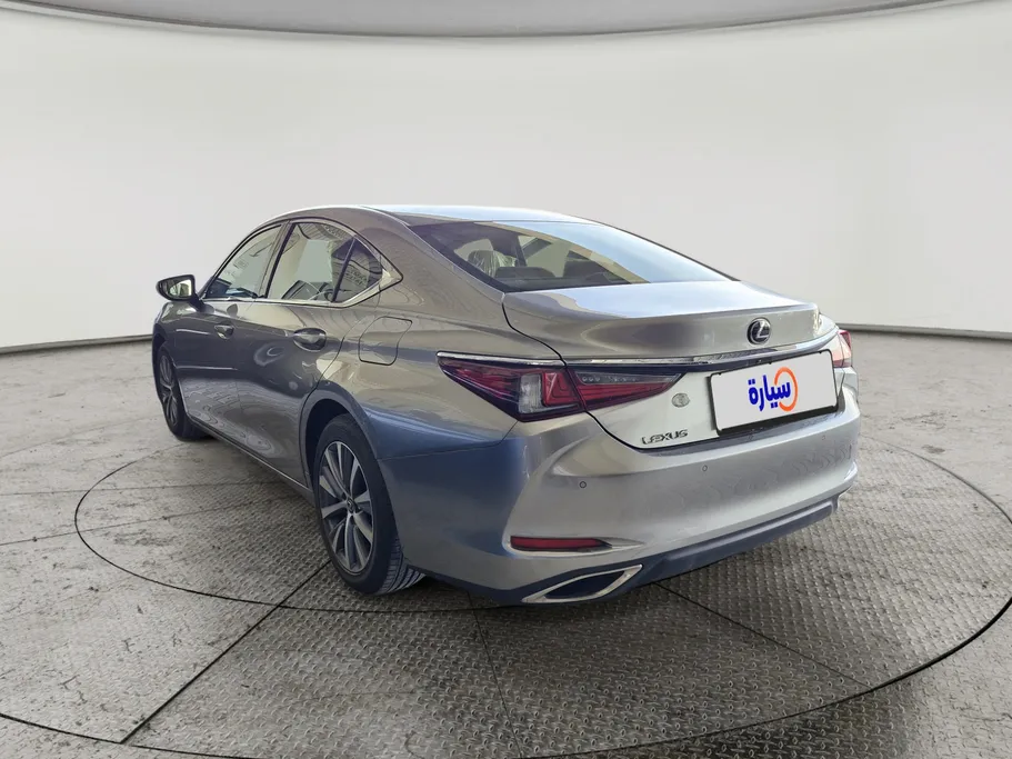 2020 Lexus ES 350 