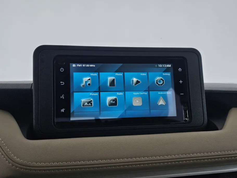 2023 Toyota Yaris  Y 