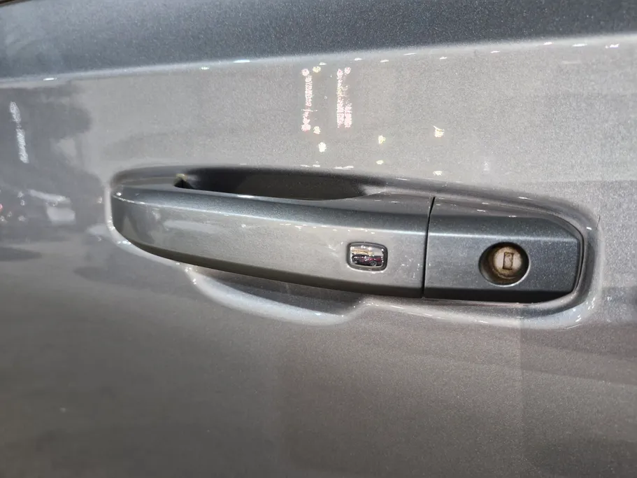 جي إم سي  يوكن SLE 2023 