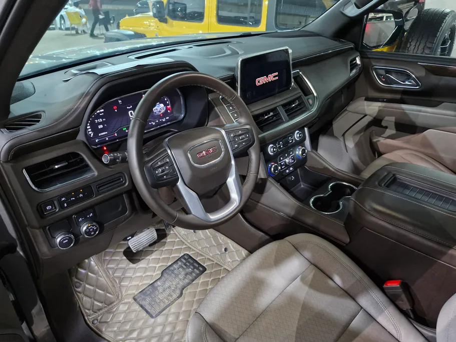 جي إم سي  يوكن SLE 2023 