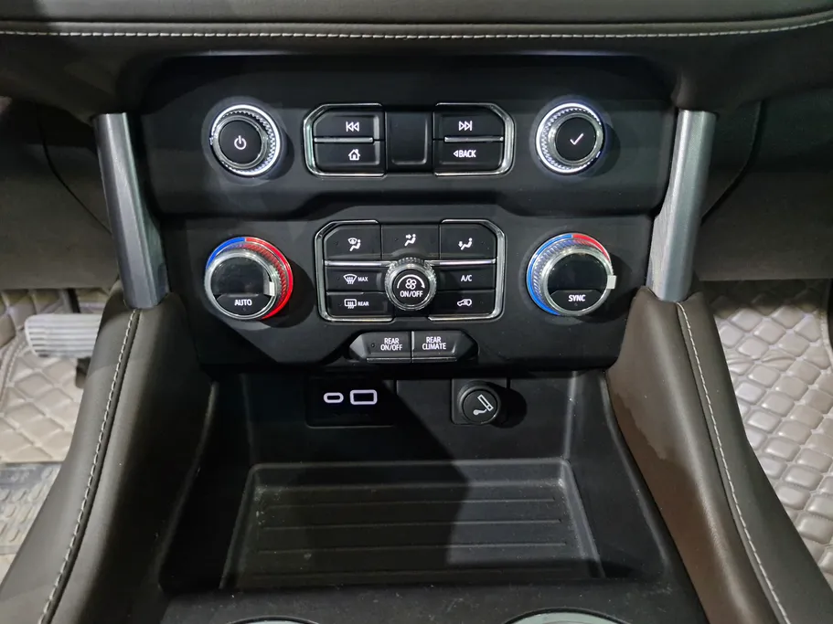 جي إم سي  يوكن SLE 2023 