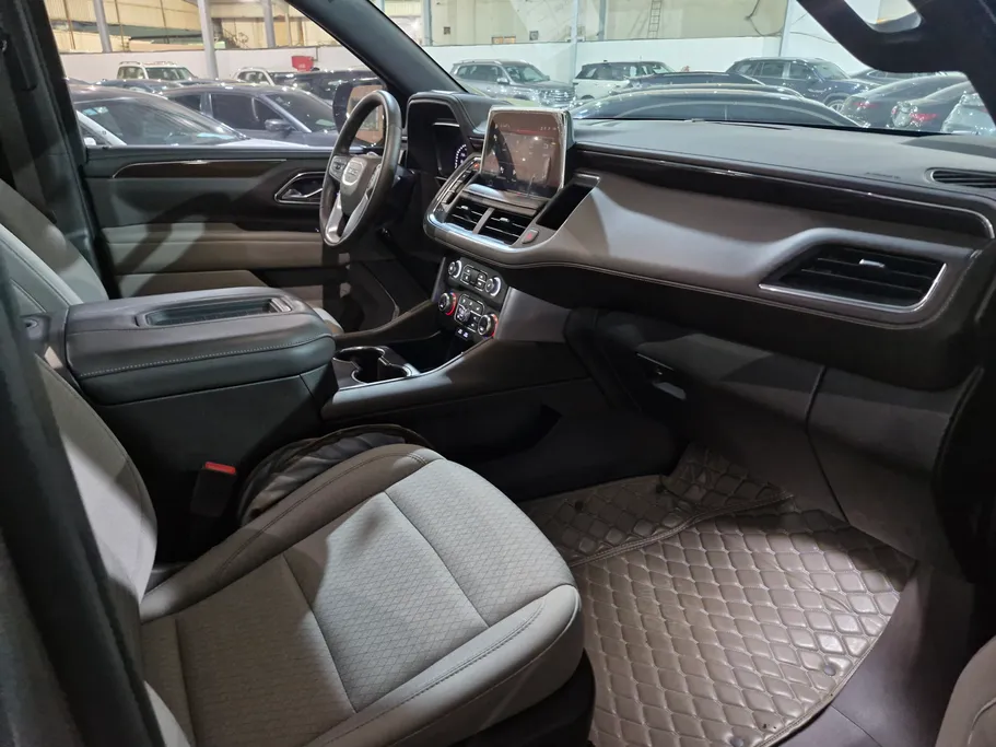 جي إم سي  يوكن SLE 2023 