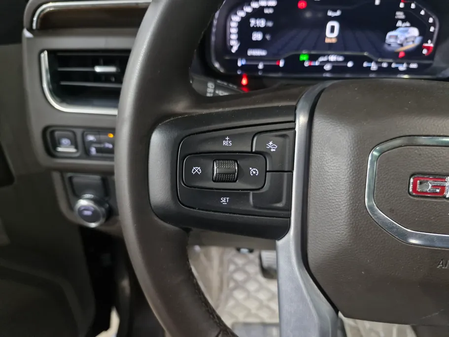 جي إم سي  يوكن SLE 2023 