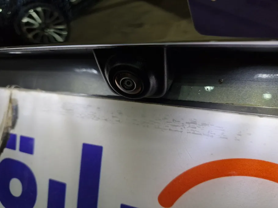 جي إم سي  يوكن SLE 2023 