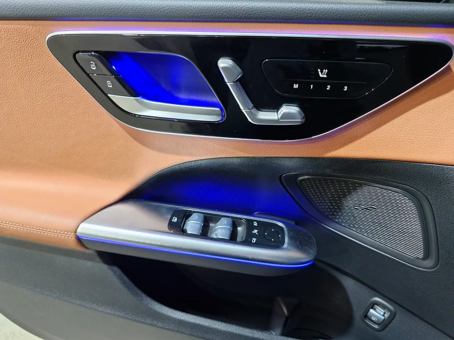 مرسيدس C 300 2023 