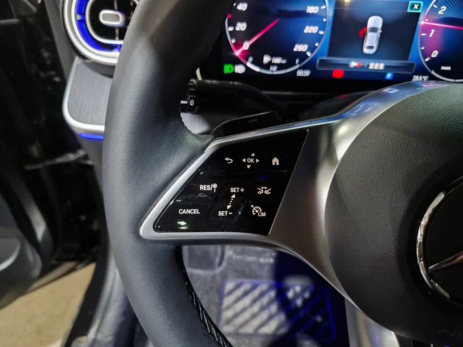 مرسيدس C 300 2023 