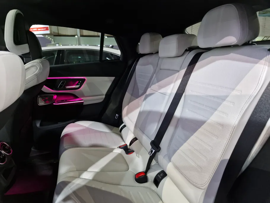 2026 Mercedes GLC 300 