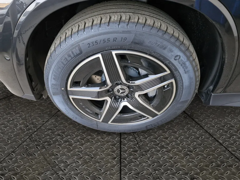 2026 Mercedes GLC 300 