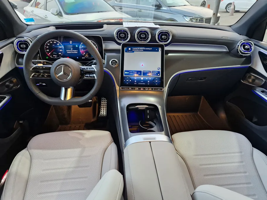 2026 Mercedes GLC 300 