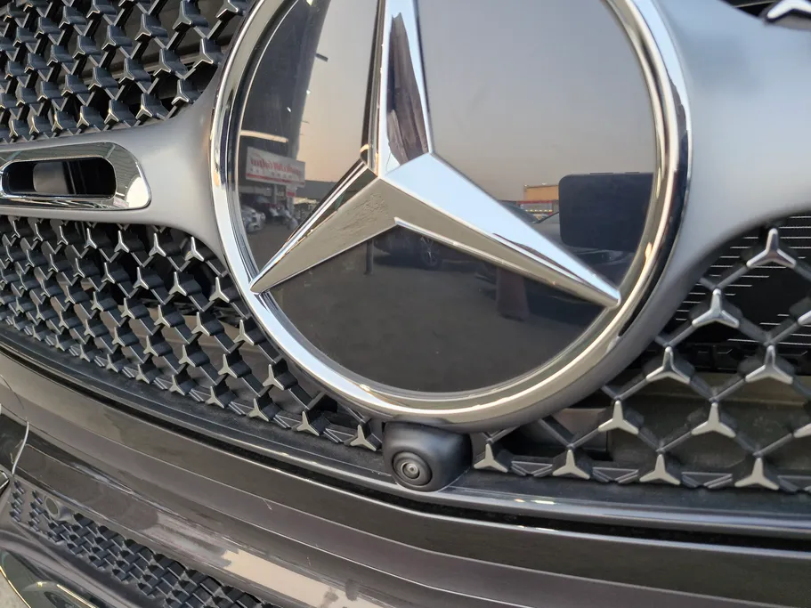 2026 Mercedes GLC 300 