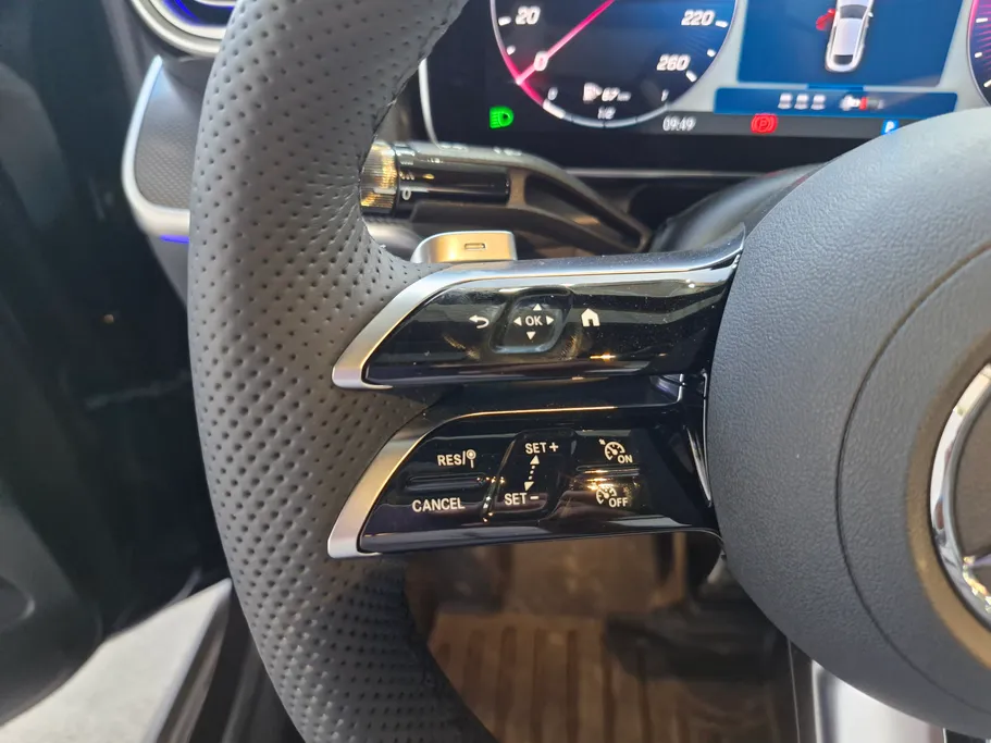 2026 Mercedes GLC 300 