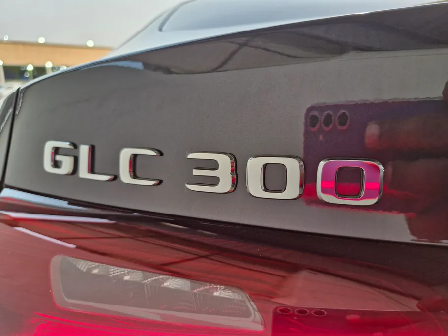 2026 Mercedes GLC 300 