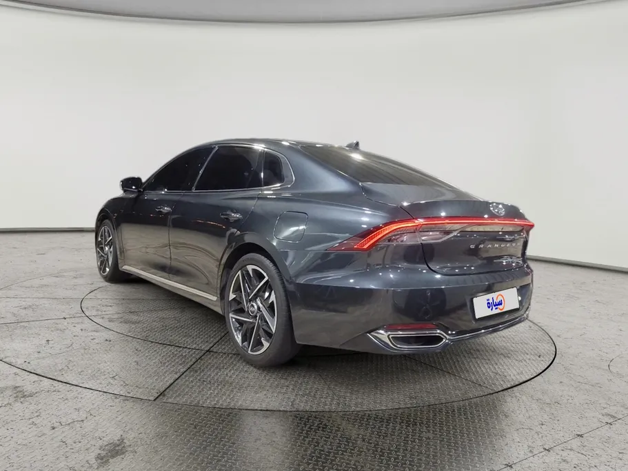 2020 Hyundai Grandeur  