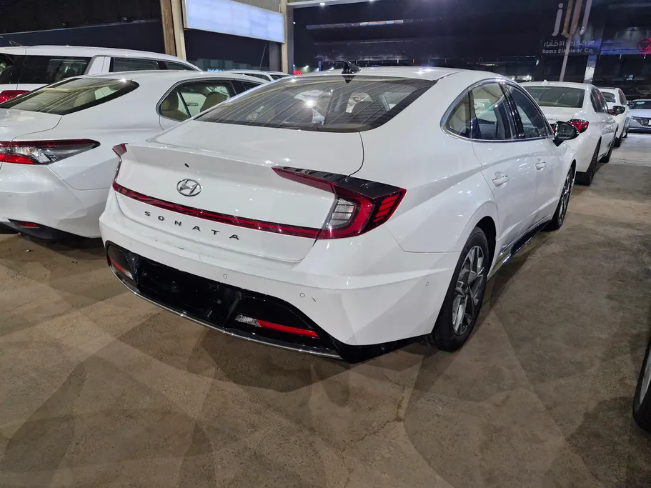 هيونداي سوناتا سمارت بلس 2022 