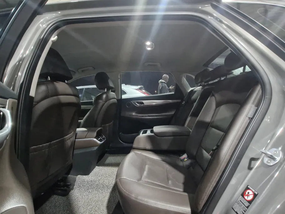 2020 Hyundai Grandeur  