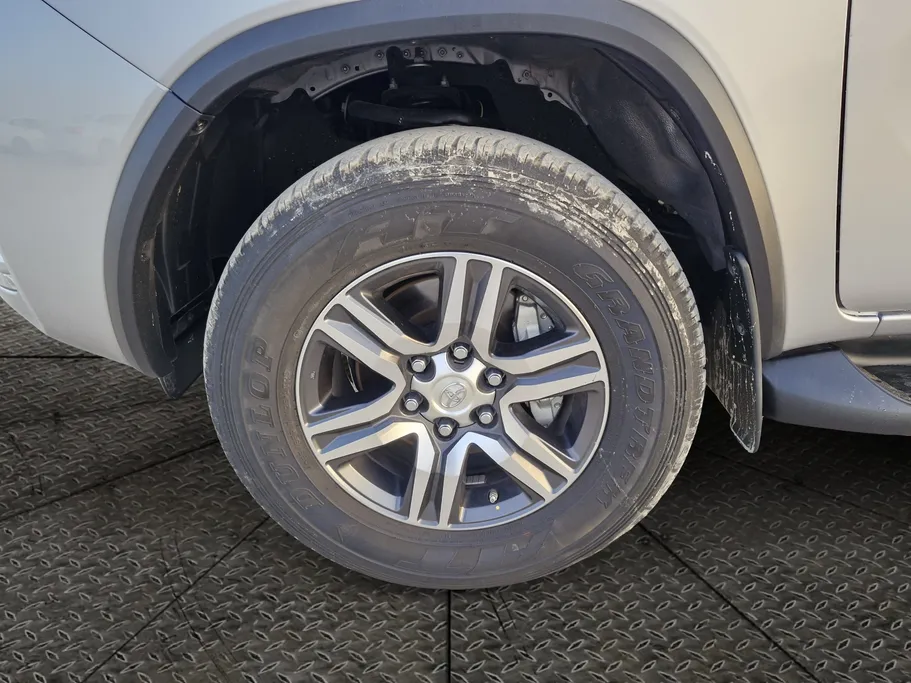 2024 Toyota Fortuner GX 