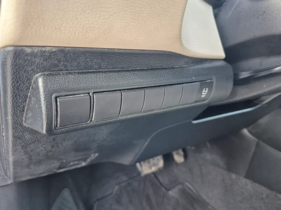 تويوتا كورولا XLI 2022 