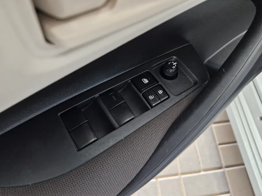 تويوتا كورولا XLI 2022 