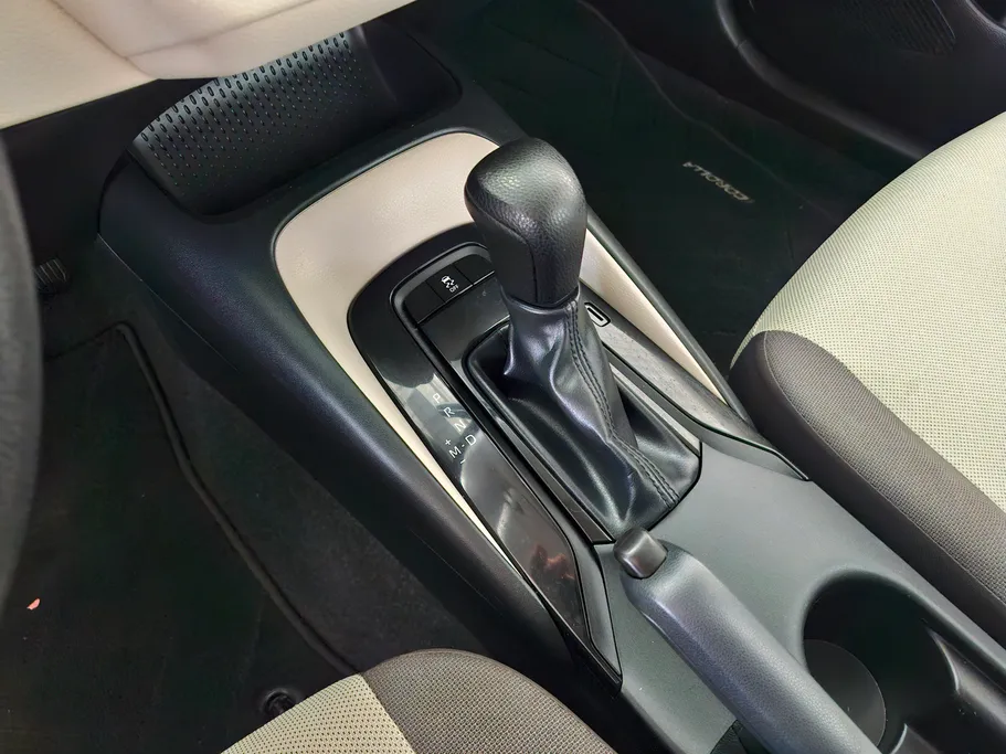 تويوتا كورولا XLI 2022 