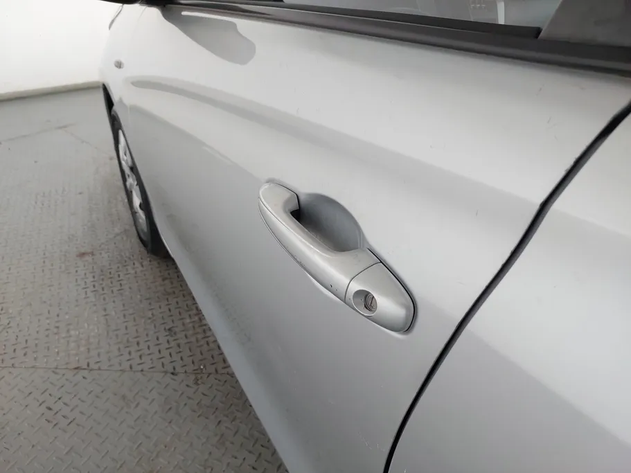 2019 Toyota Yaris  Y 