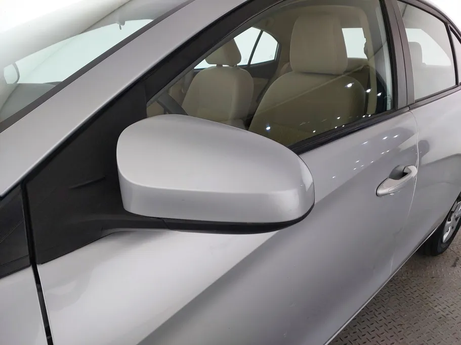 2019 Toyota Yaris  Y 