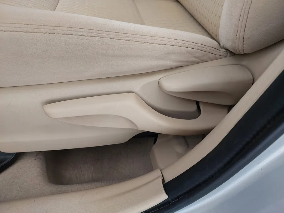 2019 Toyota Yaris  Y 