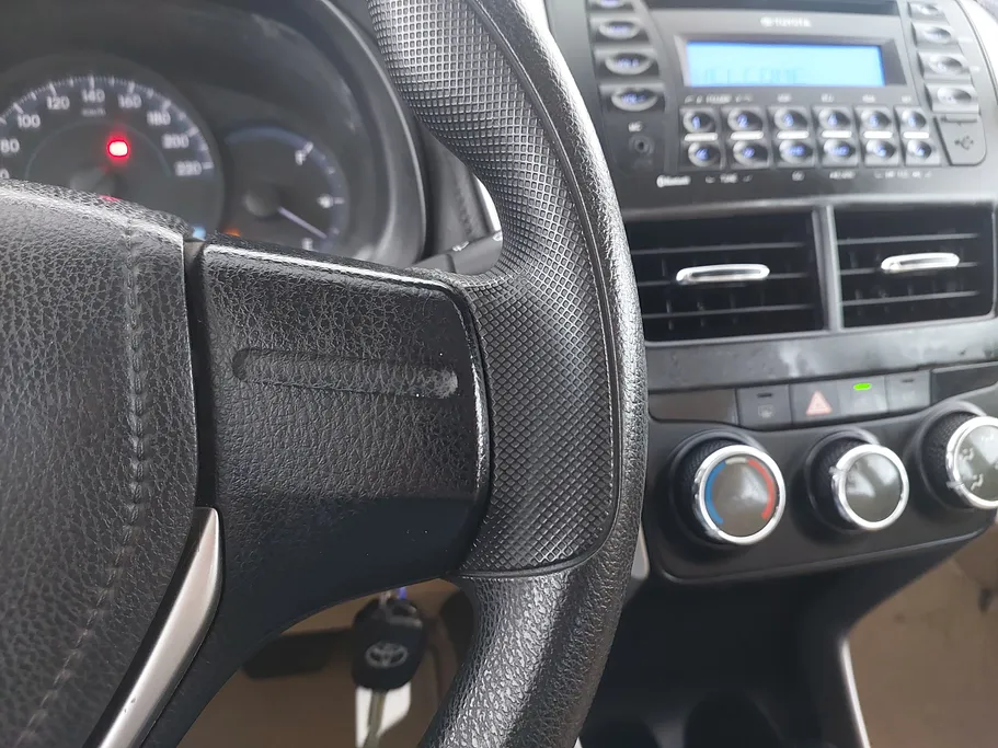 2019 Toyota Yaris  Y 