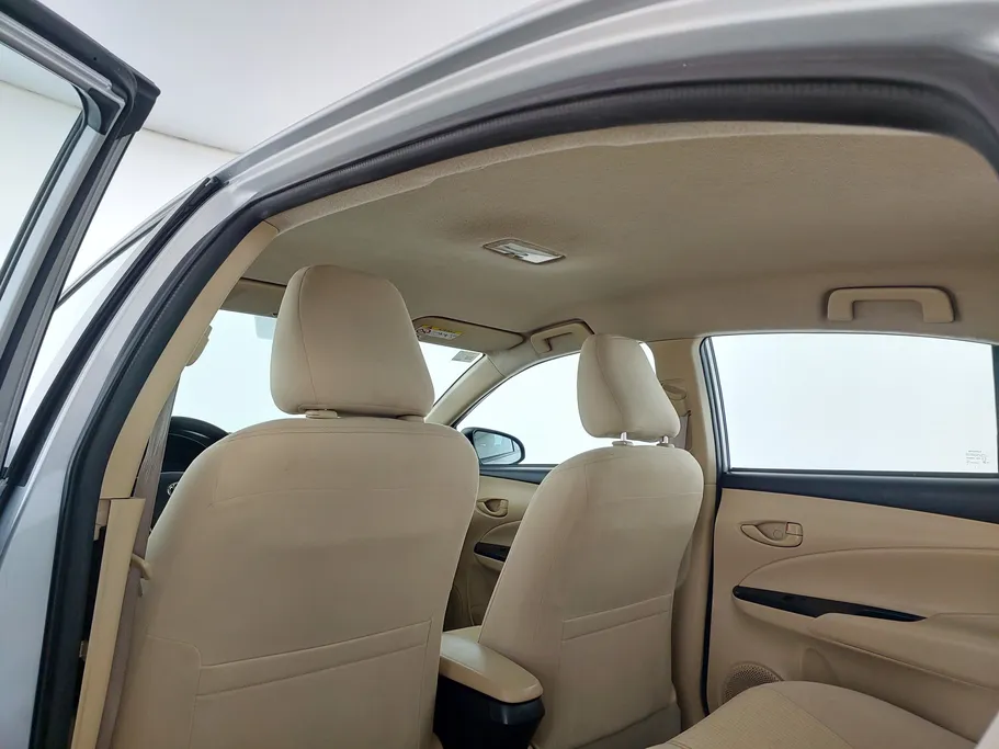 2019 Toyota Yaris  Y 