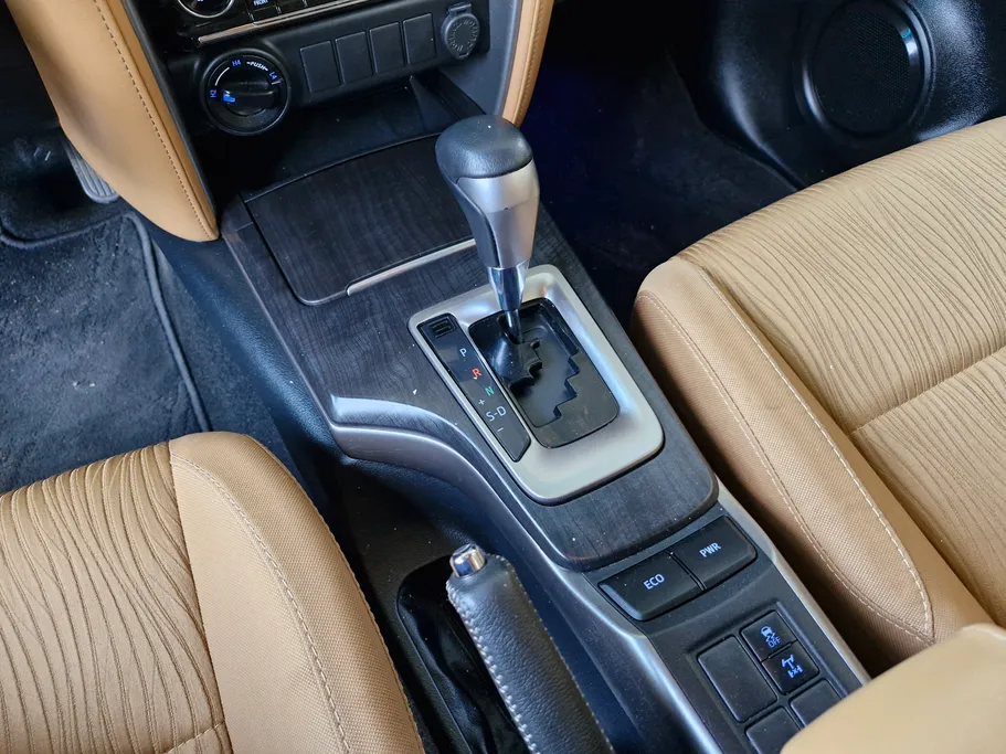 تويوتا فورتشنر VX1 2023 