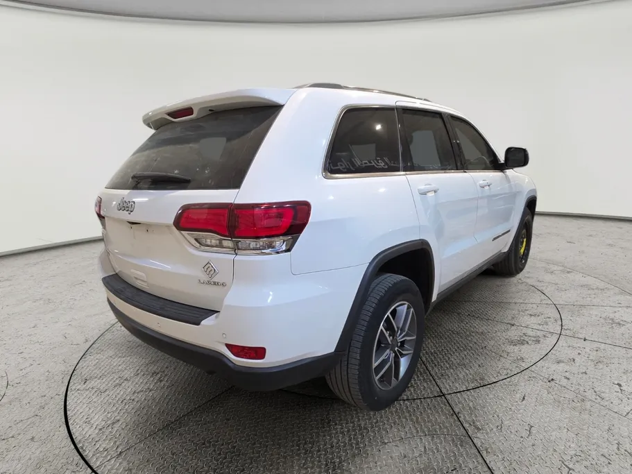 2021 Jeep Grand Cherokee لاريدو 