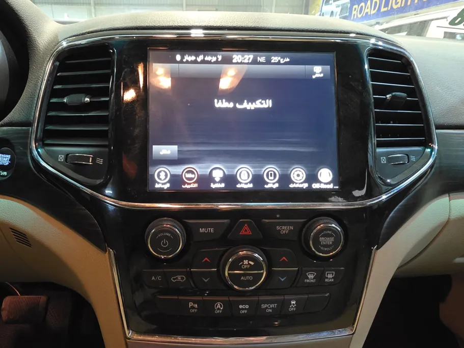 2021 Jeep Grand Cherokee لاريدو 