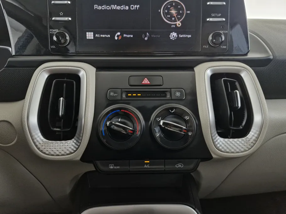 كيا سونيت LX 2023 