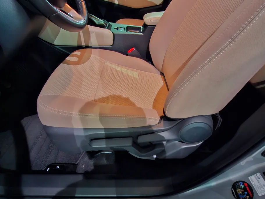 2024 Toyota Yaris  YX 