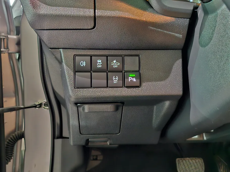 2024 Toyota Yaris  YX 