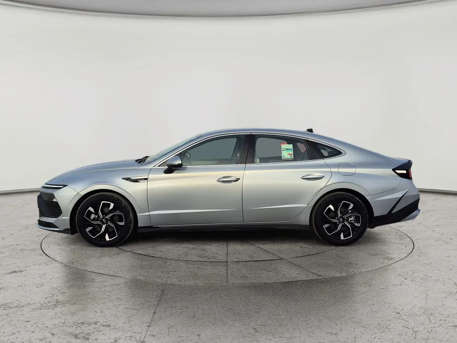 2024 Hyundai Sonata Fleet 