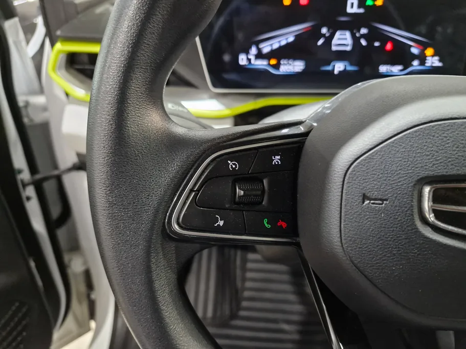 2025 Geely Coolray Basic GS 