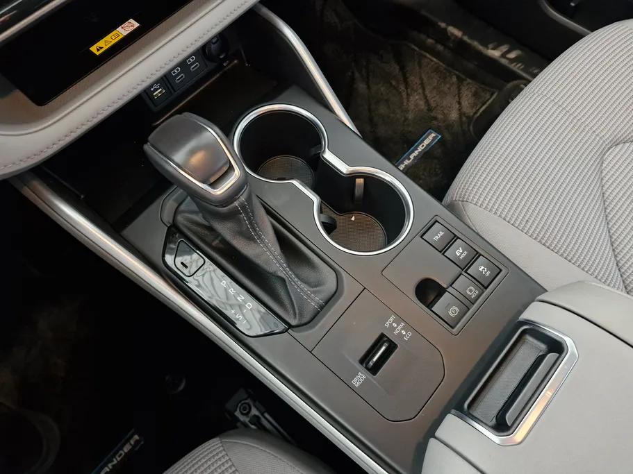 تويوتا هايلاندر GLE 2023 