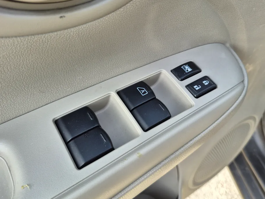 2023 Nissan Sunny SV Comfort 